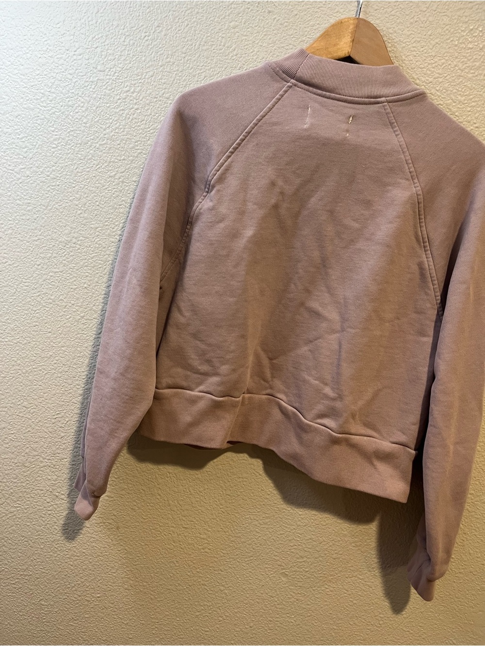Everlane 100% Organic Cotton Cropped Crewneck Sweater Mauve Purple Size Medium - Picture 7 of 9